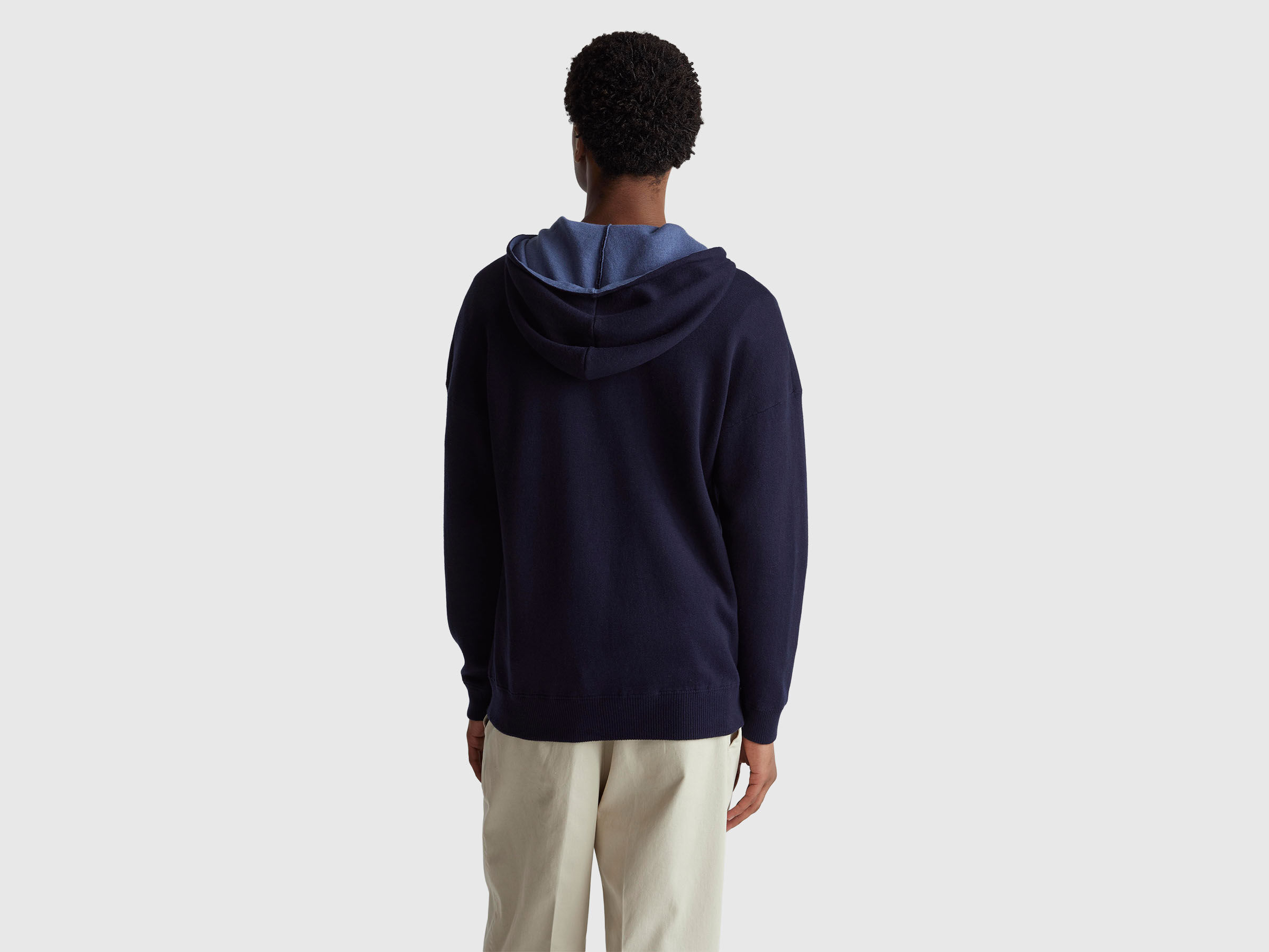 SWEATER W/HOOD Men image number 2